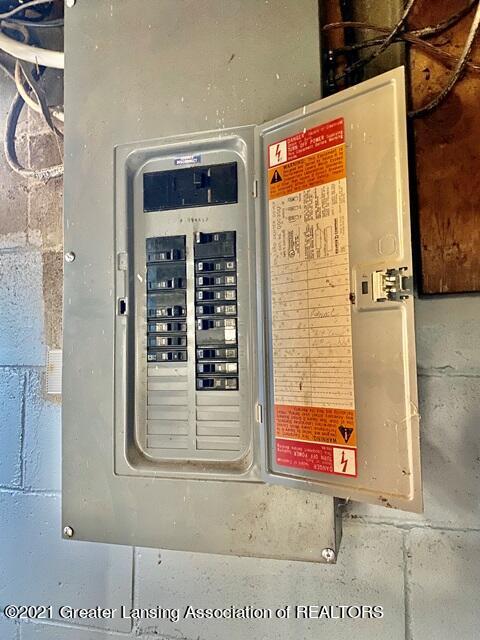5264 Rives Junction Road Jackson, MI 49201 - Photo 25 of 27 B1EBB223-078B-4C8B-A6C8-CFE9E6A3B4A3_1_2