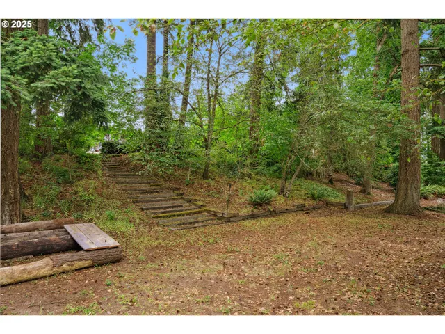 $1,350,000 | 10168 Stayton Road Southeast, Aumsville, OR 97325