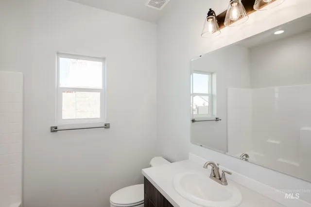 $444,990 | 1079 Woods Bog Court, Middleton, ID 83644