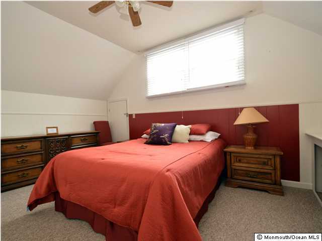 201 Forman Avenue Point Pleasant Beach, NJ 08742 - Photo 15 of 25 a bedroom with bed and window