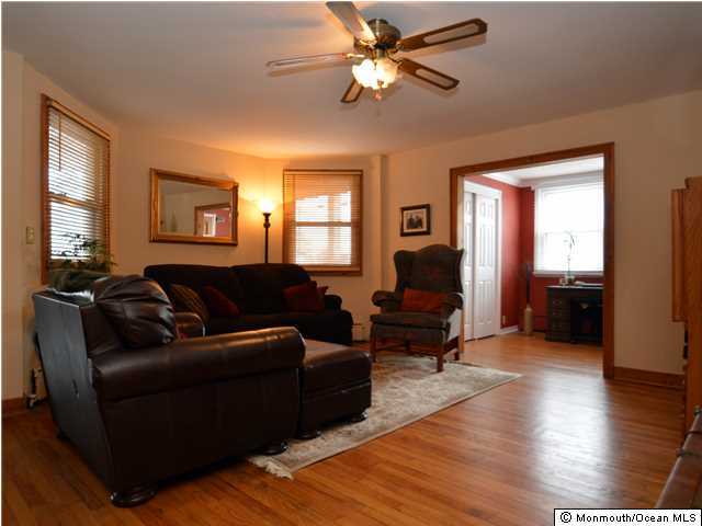 201 Forman Avenue Point Pleasant Beach, NJ 08742 - Photo 6 of 25 a living room with furniture and a wooden floor
