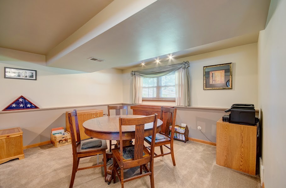 23019 South Kent Road Channahon, IL 60410 - Photo 20 of 36 a view of a dining room with furniture and a window