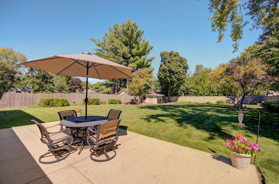23019 South Kent Road Channahon, IL 60410 - Photo 30 of 36 a view of a backyard with sitting area and furniture