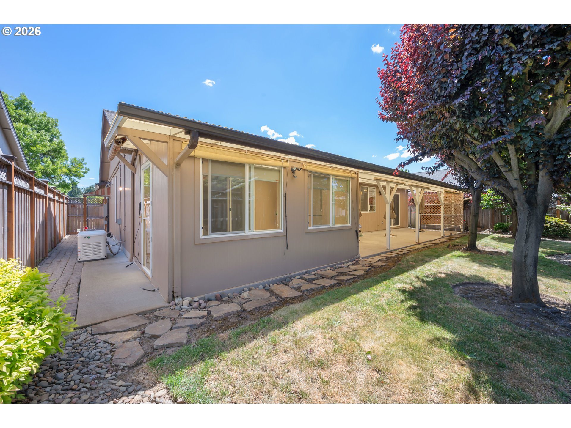 1376 Andersen Lane Eugene, OR 97404 - Photo 40 of 43