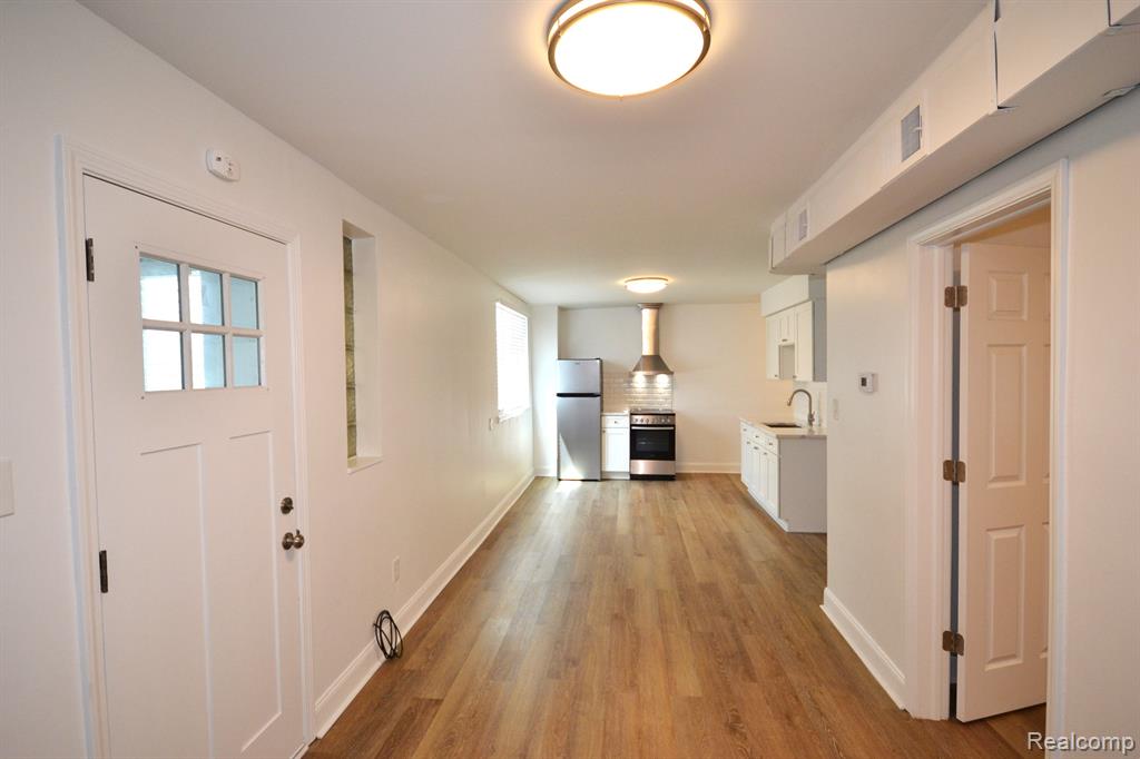 23831 John R Road Hazel Park, MI 48030 - Photo 21 of 49