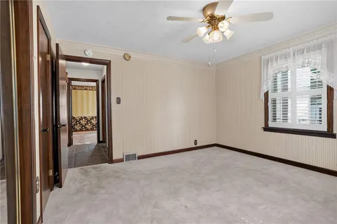 $285,000 | 246 Arthur Street, Zelienople, PA 16063