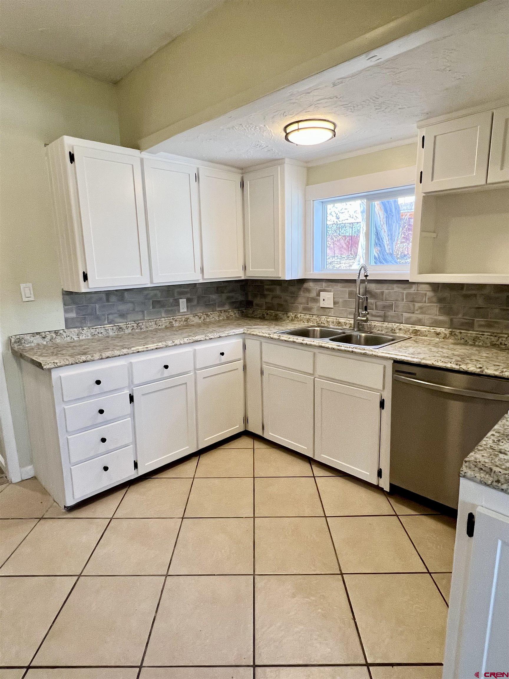 417 Riley Lane Delta, CO 81416 - Photo 8 of 30 Gallery Image 8
