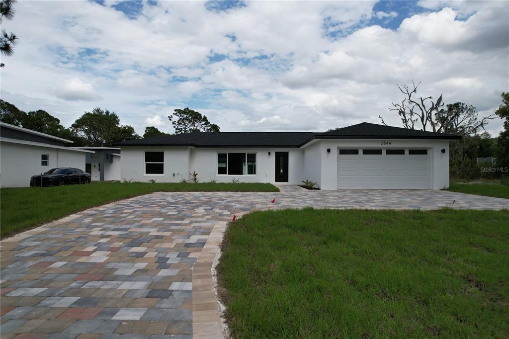 2544 North Arrowhead Road Avon Park, FL 33825 - Photo 3 of 22
