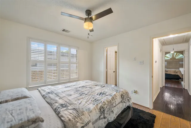 $3,800 | 14311 Islandwoods Drive, Houston, TX 77095