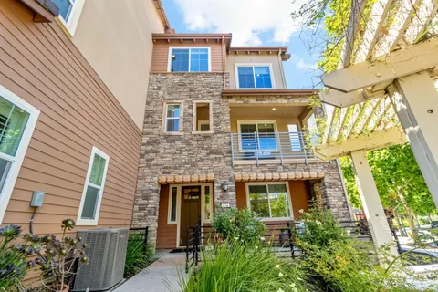 $1,199,000 | 614 Willow Bnd Court, San Jose, CA 95123