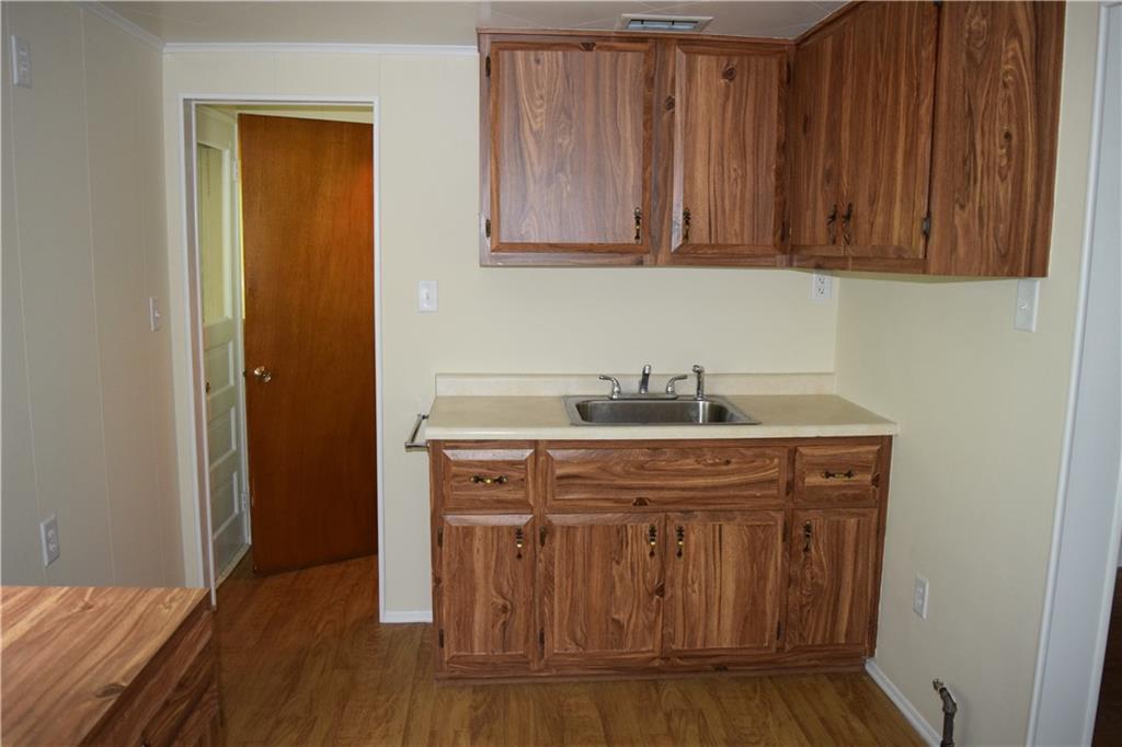 2126 Beaver Road Ambridge, PA 15003 - Photo 7 of 21 Gallery Image 7