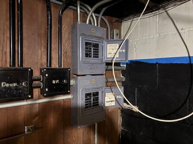 4049 North Elmhurst Road, Unit 4051 Milwaukee, WI 53216 - Photo 11 of 17 13