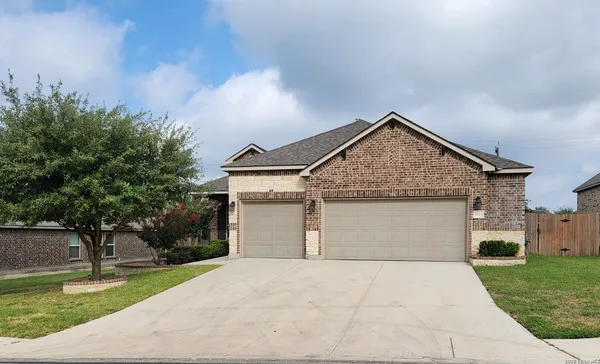 $2,295 | 8915 Monument Parke, San Antonio, TX 78254