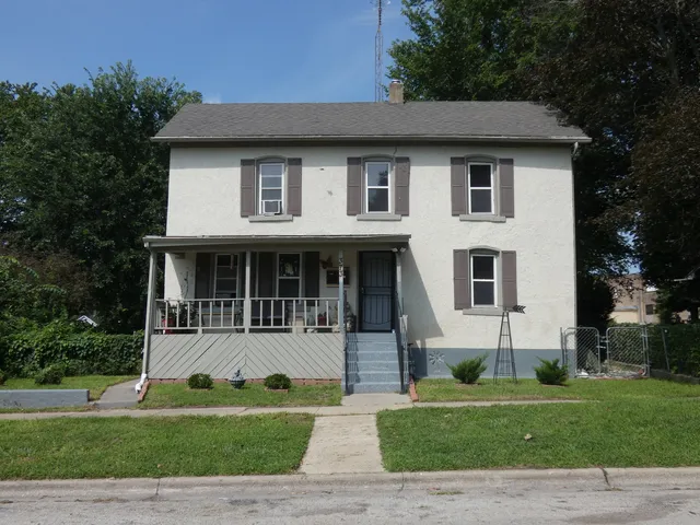$104,000 | 373 North Adams Street, Kankakee, IL 60901