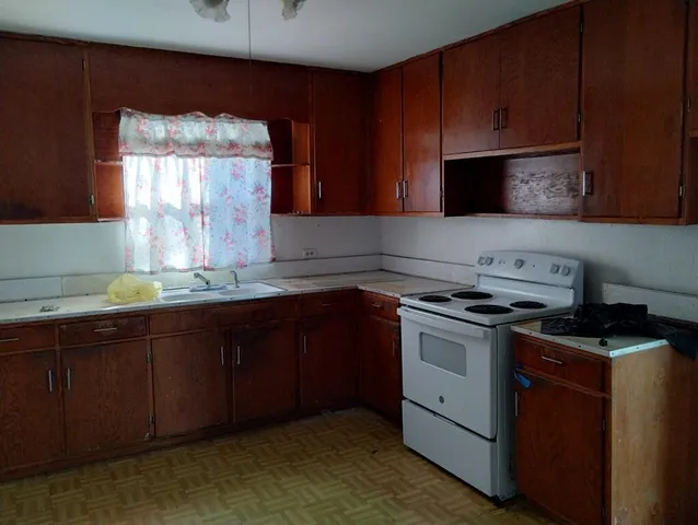 a view of a living room