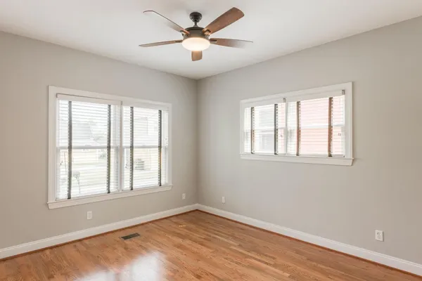$2,345 | 515 East 18th Street, Chattanooga, TN 37408