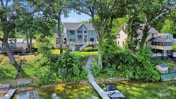 $1,399,000 | 95517 County Road 690, Dowagiac, MI 49047