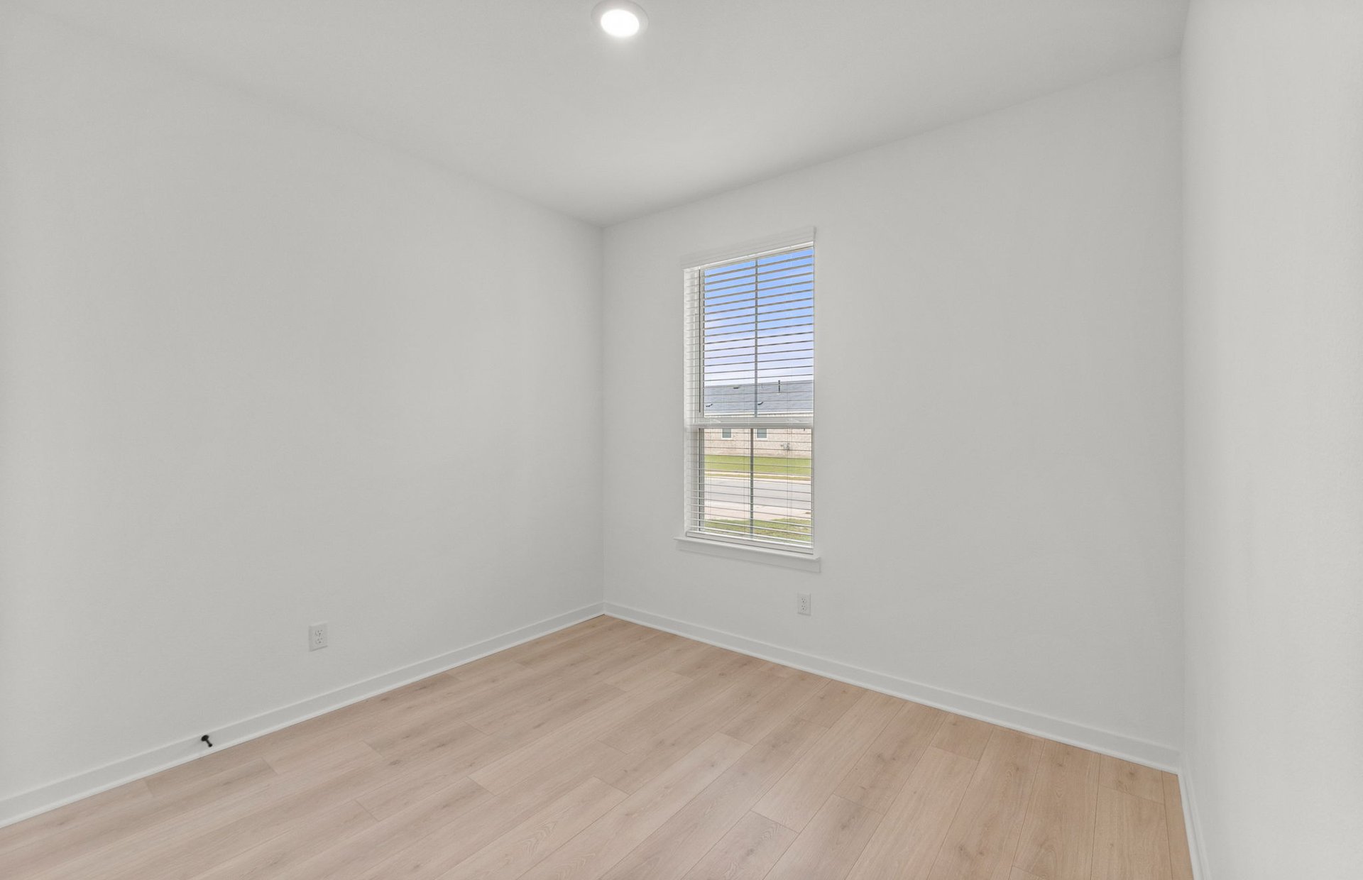 596 Rubber Tree Way Buda, TX 78610 - Photo 13 of 18