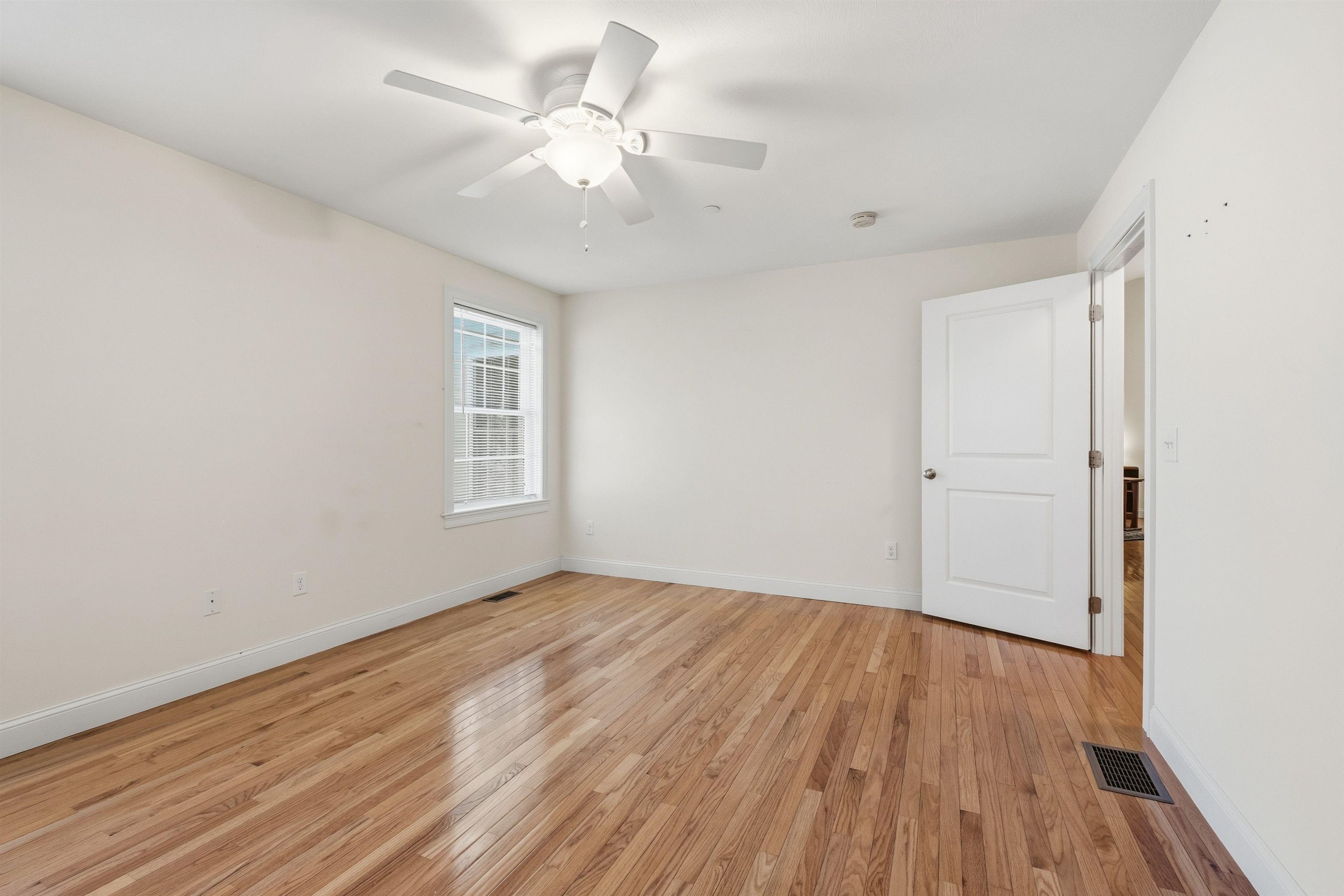 12 Thorn Hill Road, Unit 12 Hooksett, NH 03106 - Photo 30 of 44