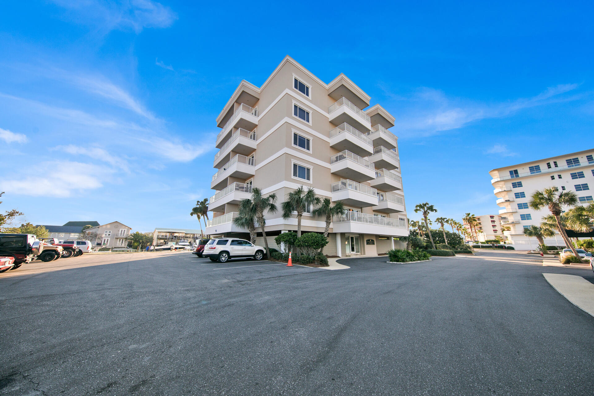 197 Durango Road, Unit 2B Destin, FL 32541 - Photo 2 of 30 Sun King Towers with plenty of parking