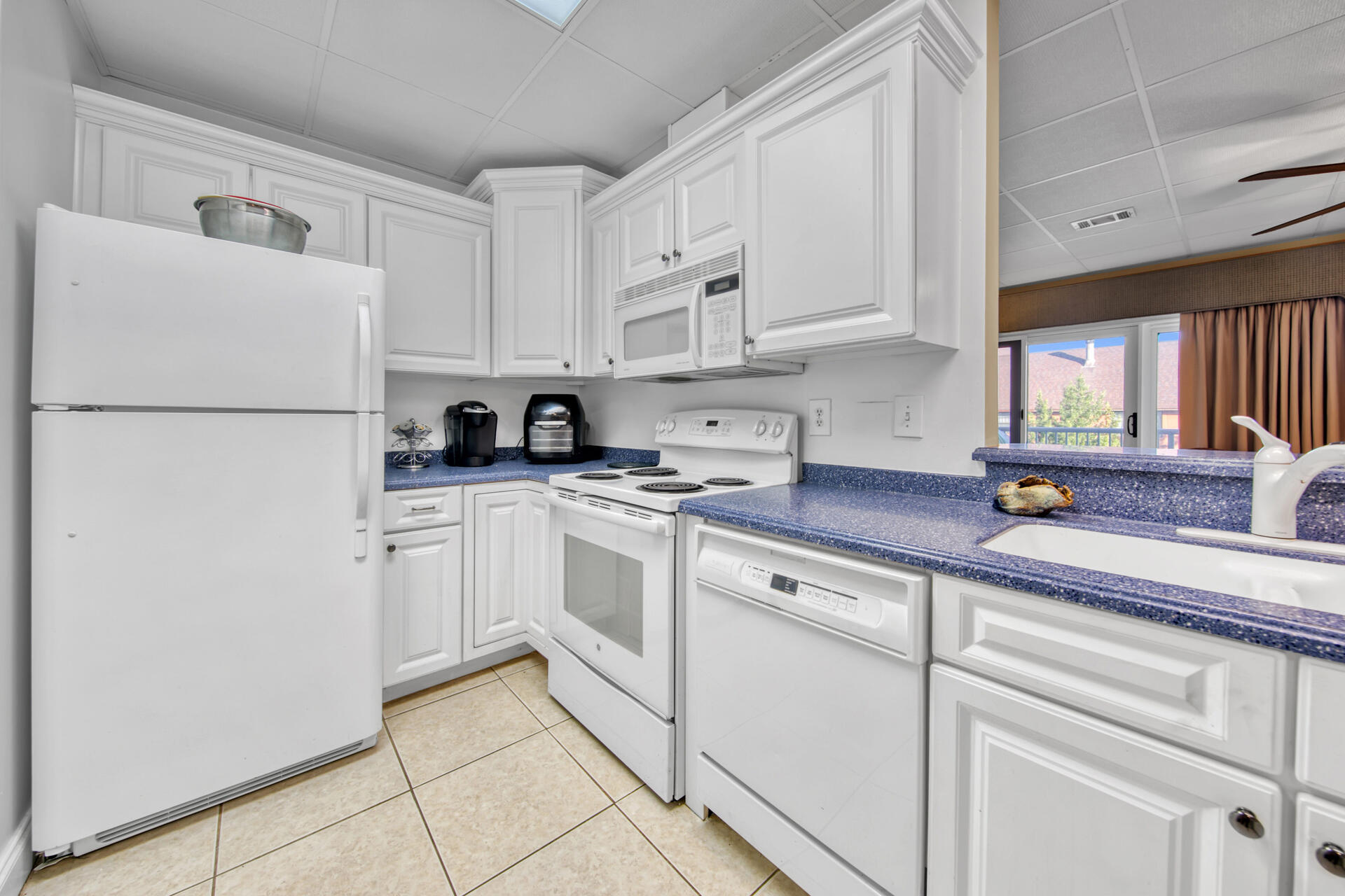 197 Durango Road, Unit 2B Destin, FL 32541 - Photo 4 of 30 Kitchen