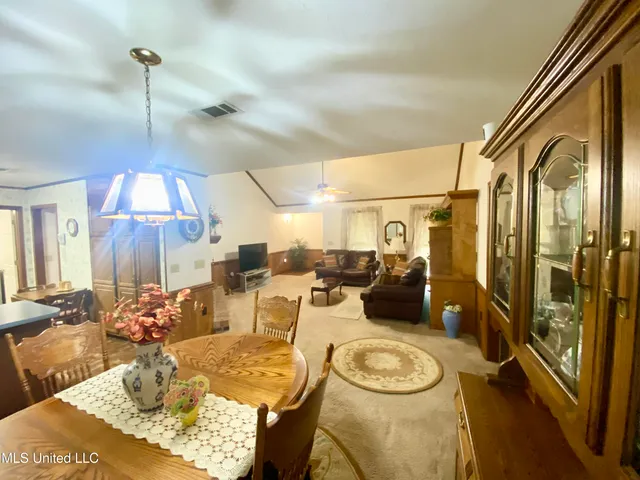 $190,000 | 100 Travis Drive, Crystal Springs, MS 39059