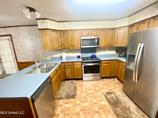 $190,000 | 100 Travis Drive, Crystal Springs, MS 39059