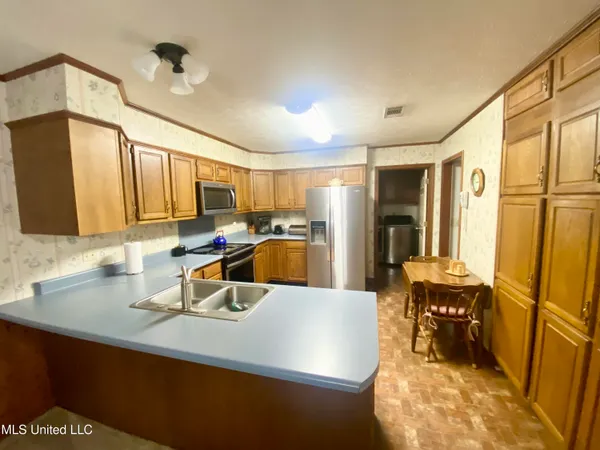 $190,000 | 100 Travis Drive, Crystal Springs, MS 39059