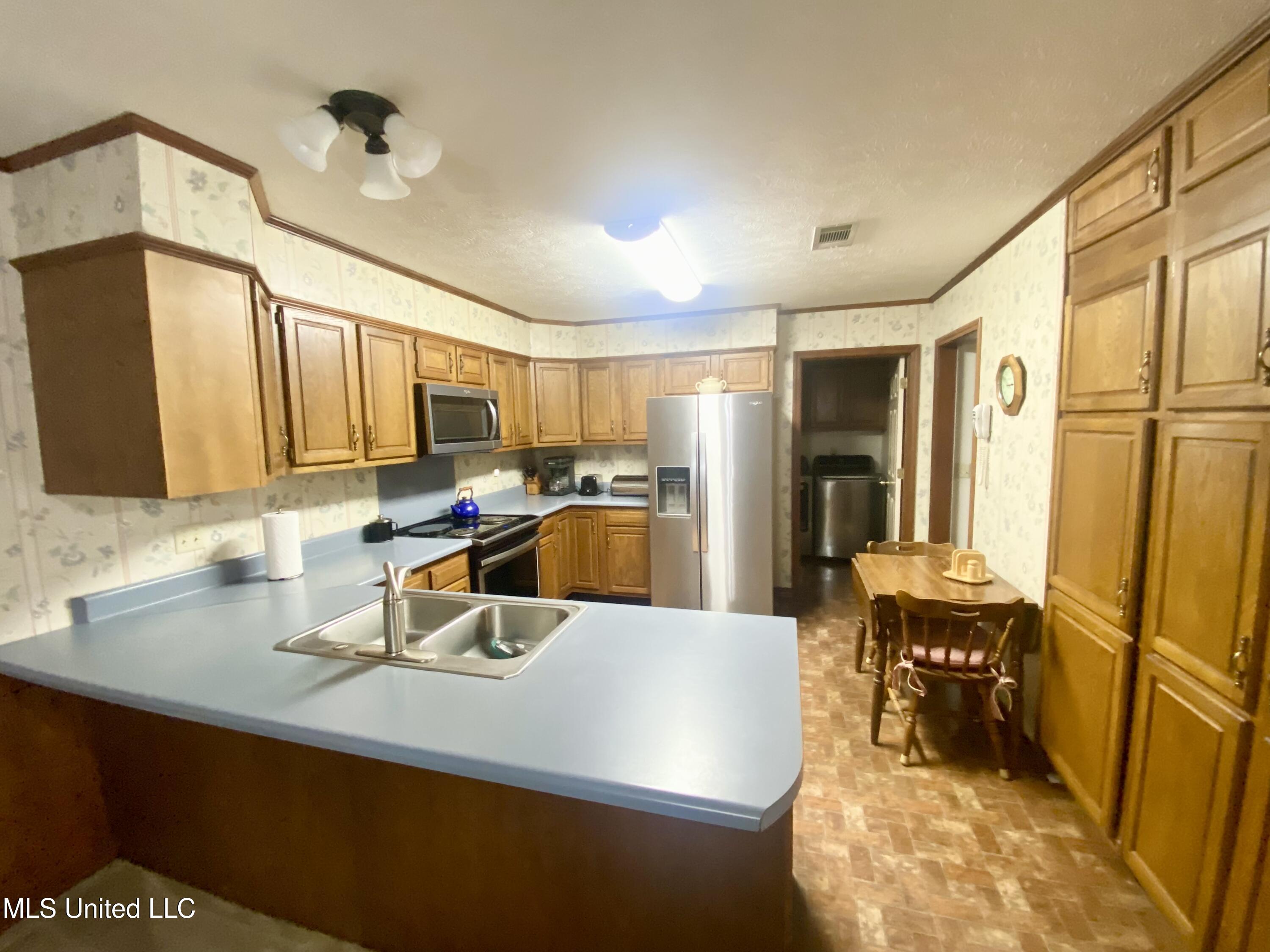 100 Travis Drive Crystal Springs, MS 39059 - Photo 19 of 48 IMG_4442