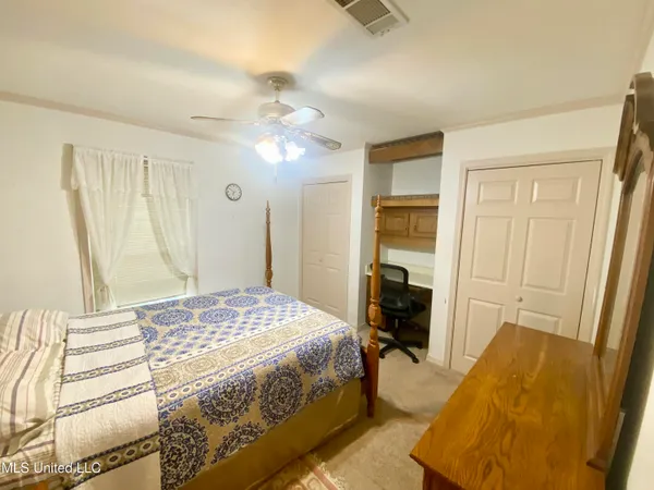 $190,000 | 100 Travis Drive, Crystal Springs, MS 39059