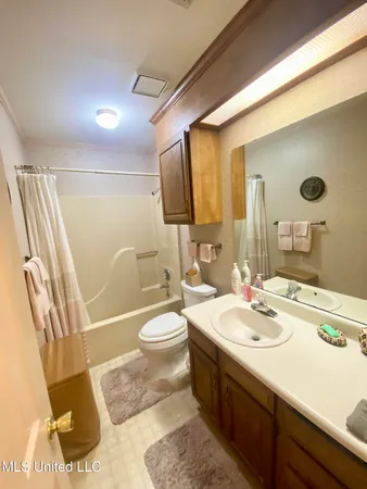 $190,000 | 100 Travis Drive, Crystal Springs, MS 39059