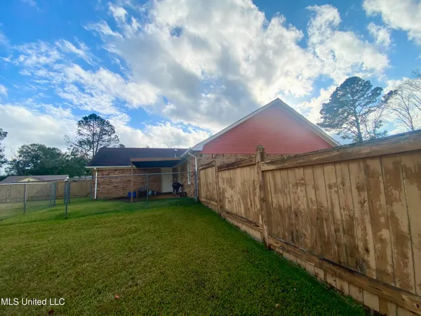 $190,000 | 100 Travis Drive, Crystal Springs, MS 39059