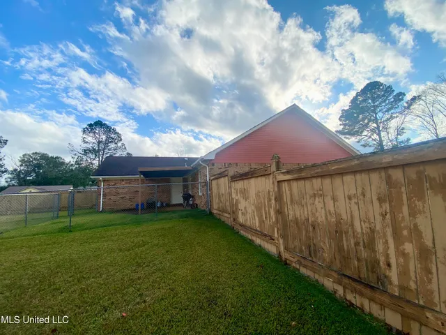 $190,000 | 100 Travis Drive, Crystal Springs, MS 39059