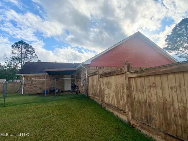 $190,000 | 100 Travis Drive, Crystal Springs, MS 39059