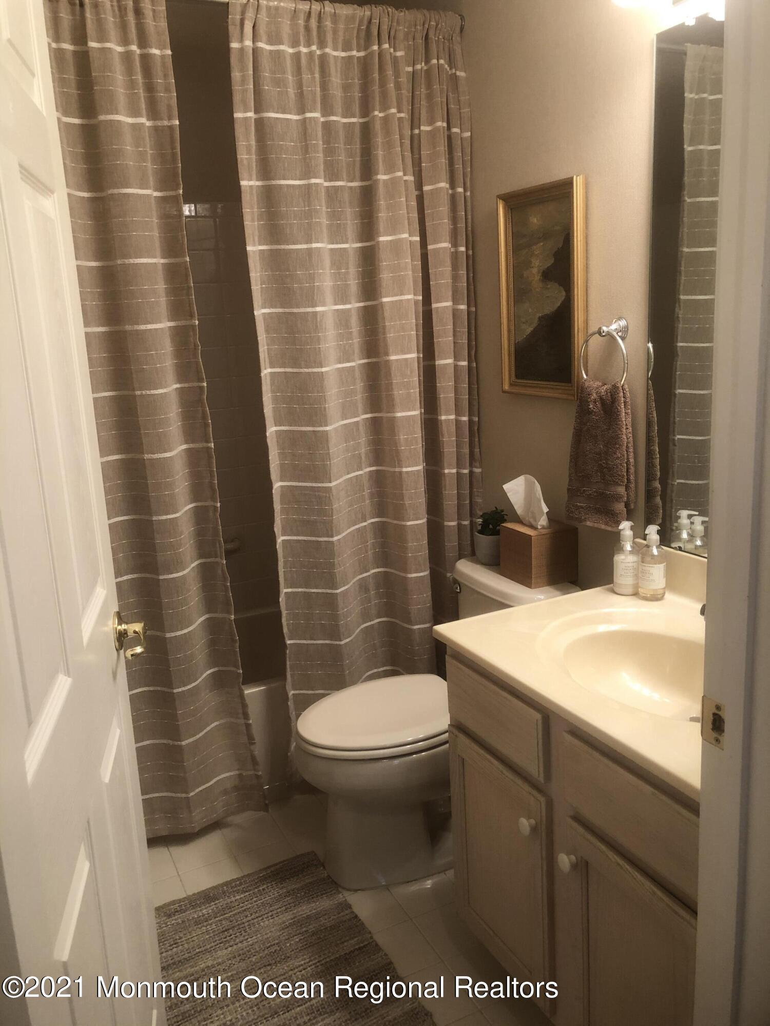 94 Clear Lake Road Whiting, NJ 08759 - Photo 12 of 21 3C40E72C-12FD-4DCC-8FE8-27C199BED366