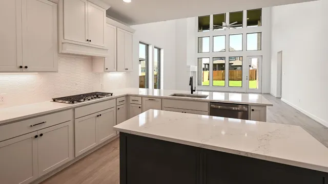 $549,900 | 315 Prickly Poppy Loop, Kyle, TX 78640