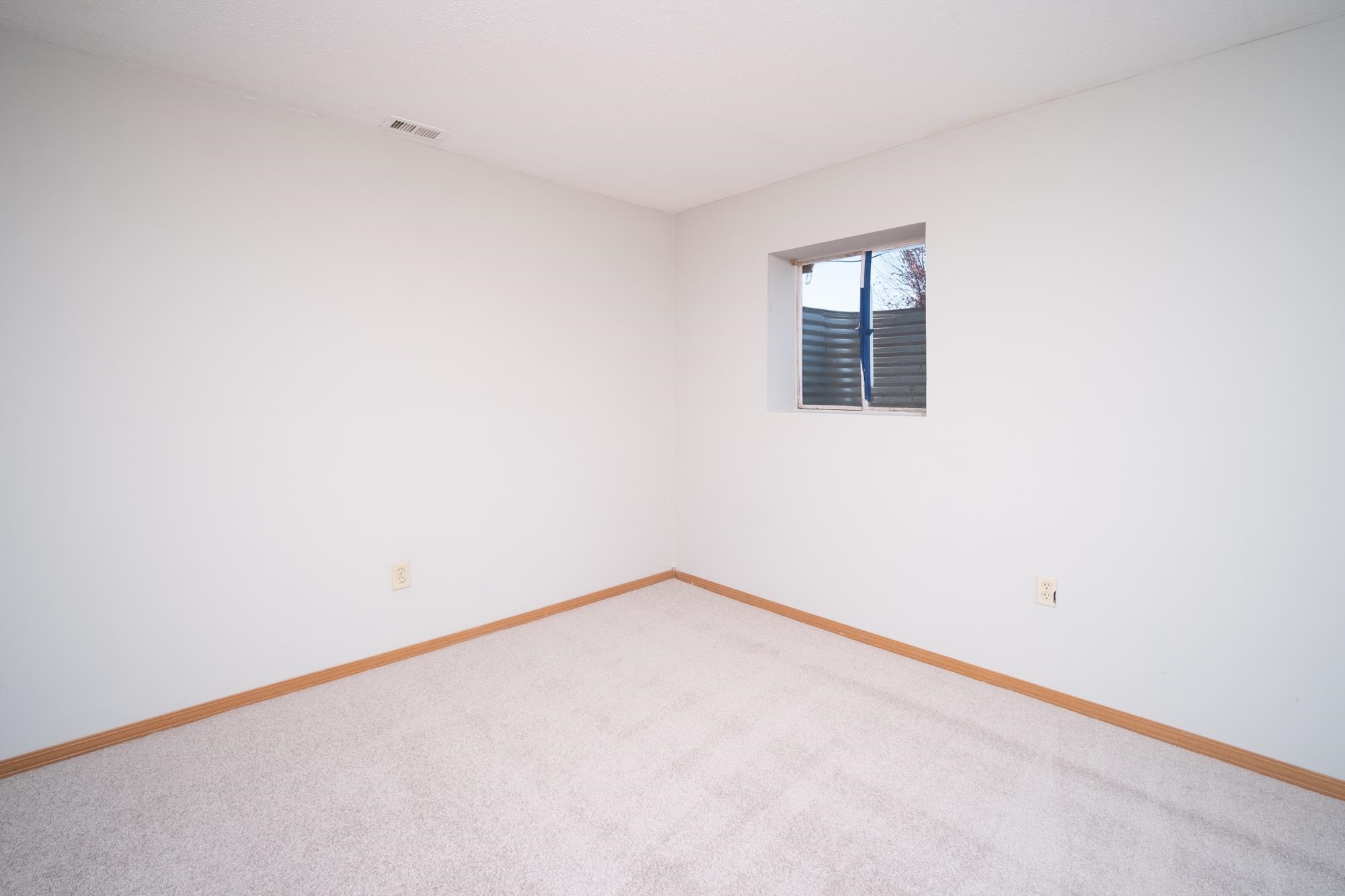 5225 Grand Cape Road Rockford, IL 61109 - Photo 20 of 25 Gallery Image 20