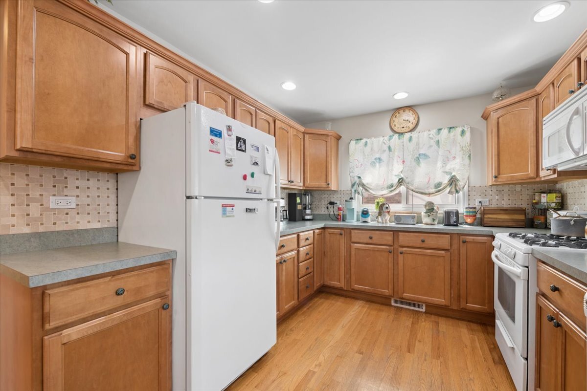 6830 West Imlay Street Chicago, IL 60631 - Photo 10 of 23