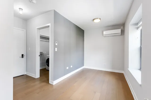 $1,400 | 6019 North Winthrop Avenue, Unit 314, Chicago, IL 60660