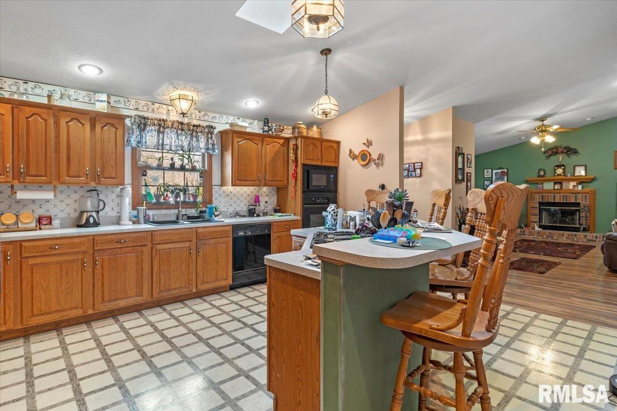 2680 Piper Lane Springfield, IL 62707 - Photo 14 of 38