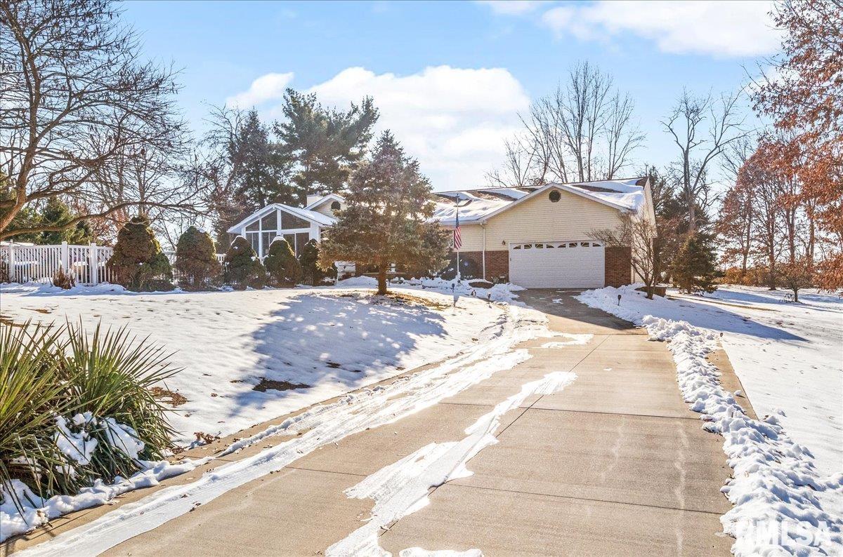 2680 Piper Lane Springfield, IL 62707 - Photo 3 of 38