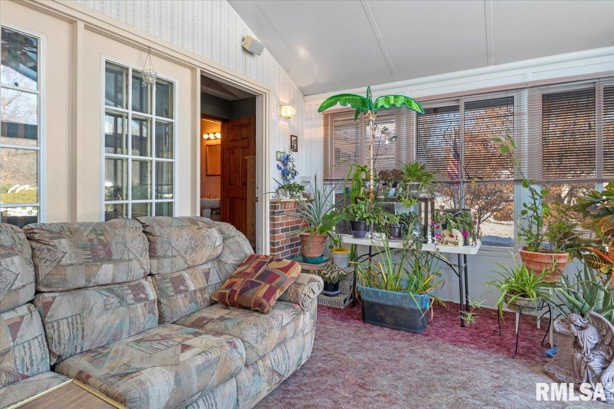 2680 Piper Lane Springfield, IL 62707 - Photo 10 of 38