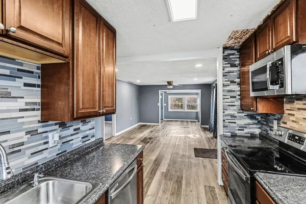 $219,900 | 211 North Drive, Brooklyn, MI 49230