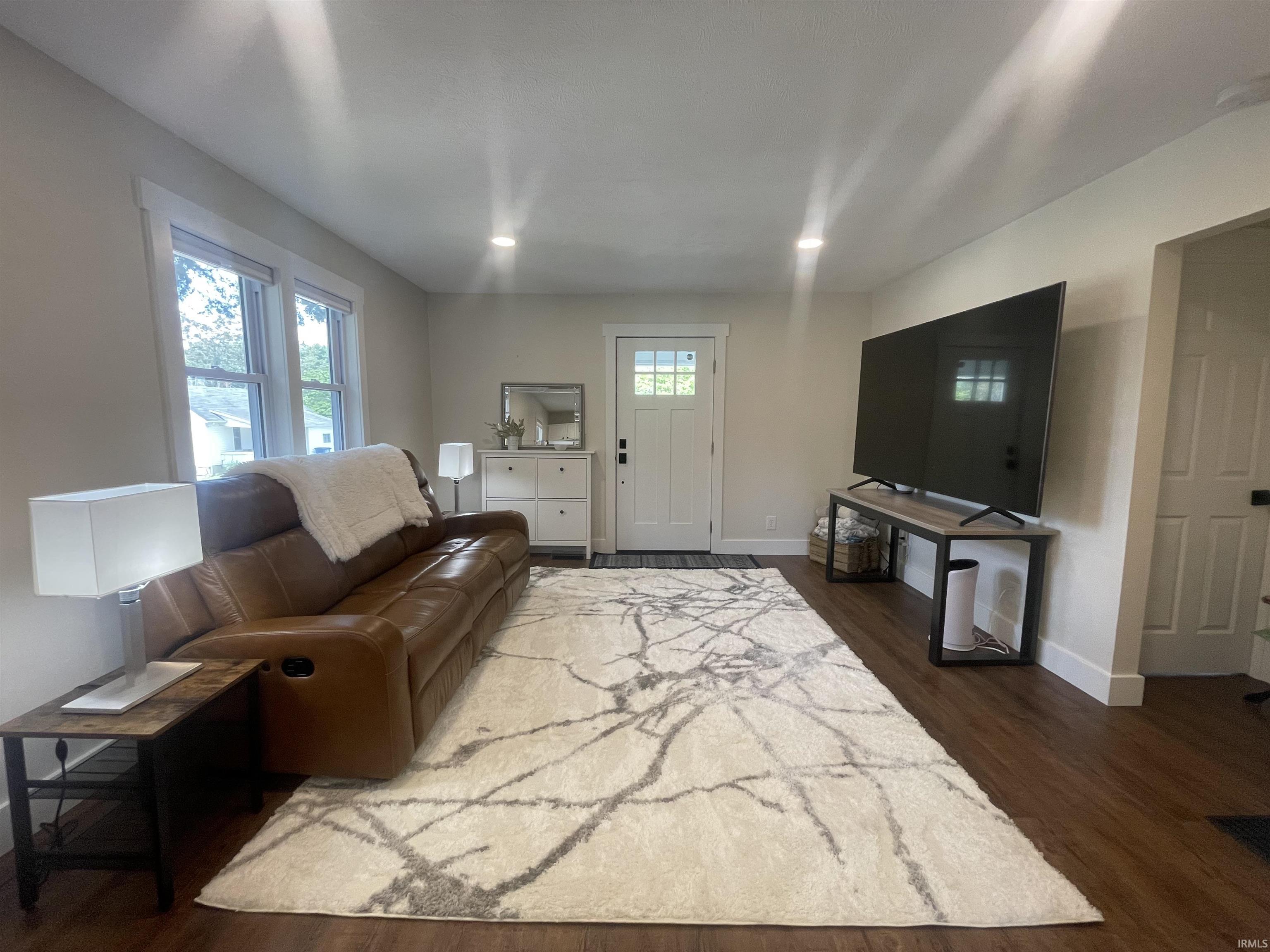 2022 7th Street Bedford, IN 47421 - Photo 2 of 17