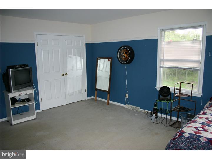 733 Juliustown Georgetown Road Jobstown, NJ 08041 - Photo 13 of 21 Bedroom 2