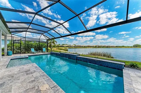$1,890,000 | 8059 Waterbend Trail, Sarasota, FL 34240