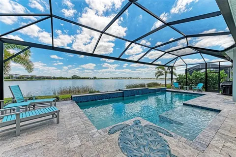 $1,890,000 | 8059 Waterbend Trail, Sarasota, FL 34240