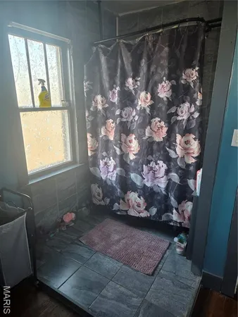 $82,000 | 2956 Hwy D, Philadelphia, MO 63463