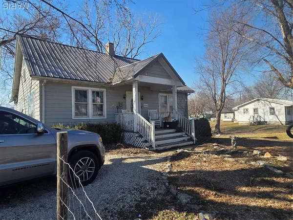 $82,000 | 2956 Hwy D, Philadelphia, MO 63463