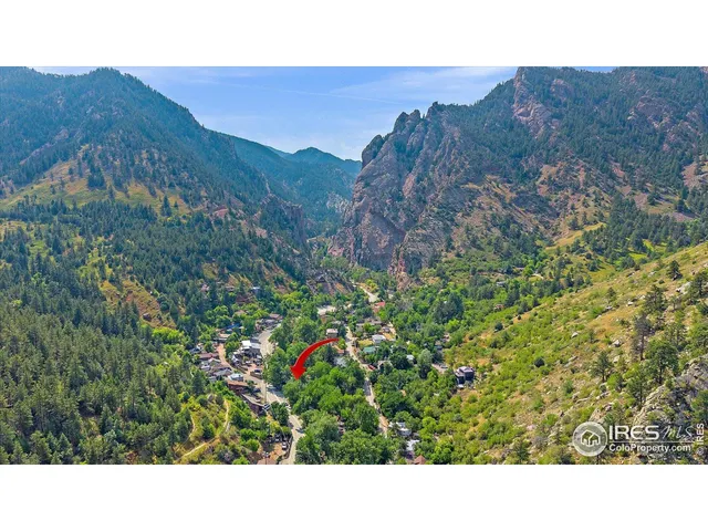 a black and white photo of a house